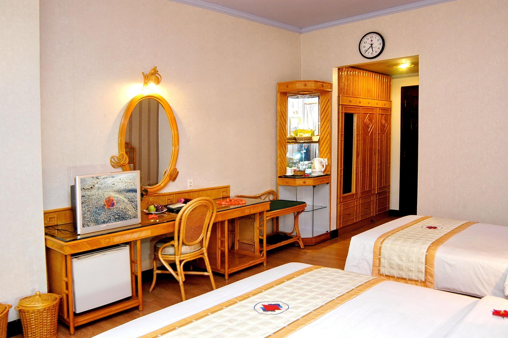 Green Hotel Нячанг Экстерьер фото