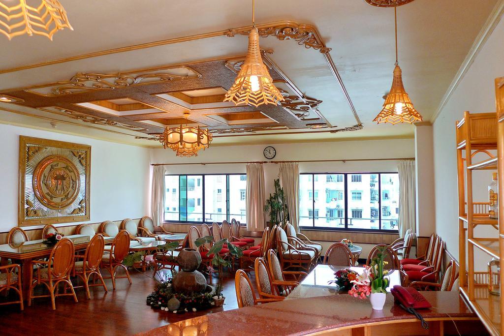 Green Hotel Нячанг Экстерьер фото