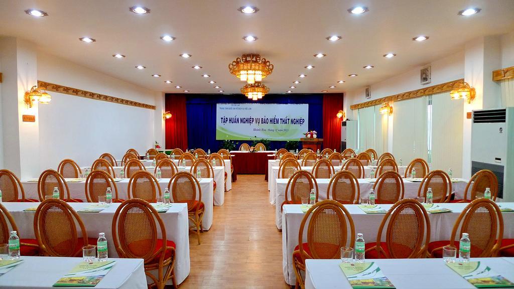 Green Hotel Нячанг Экстерьер фото