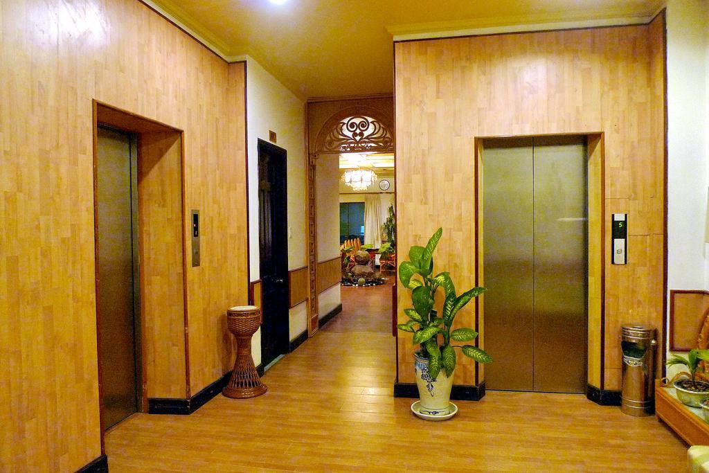 Green Hotel Нячанг Экстерьер фото