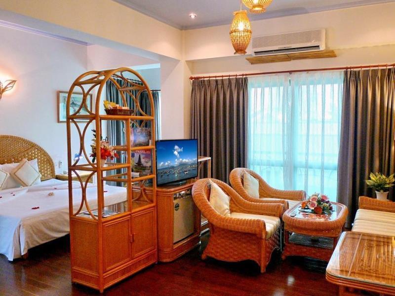 Green Hotel Нячанг Экстерьер фото